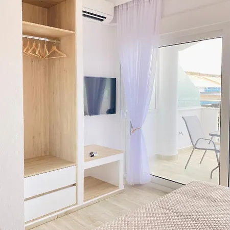 Апартамент Ifigenia Sea View